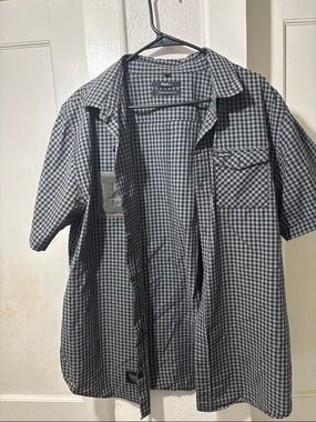 LRG Men’s Short Sleeve Black & Gray Gingham Button-Down Shirt